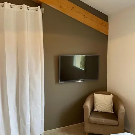 La Tonnellerie Bed & Breakfast *